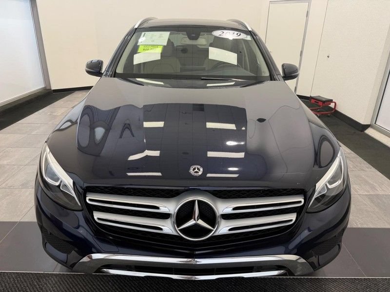 Used 2019 Mercedes-Benz GLC 300 4MATIC image 7