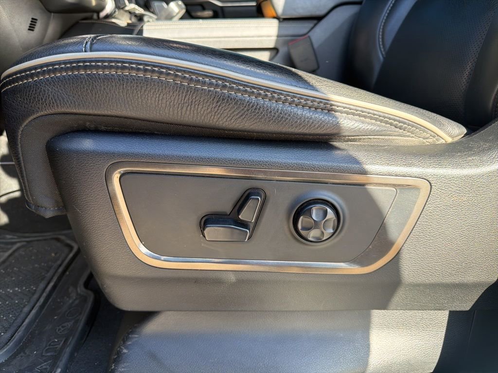 Used 2019 RAM 1500 Limited image 12