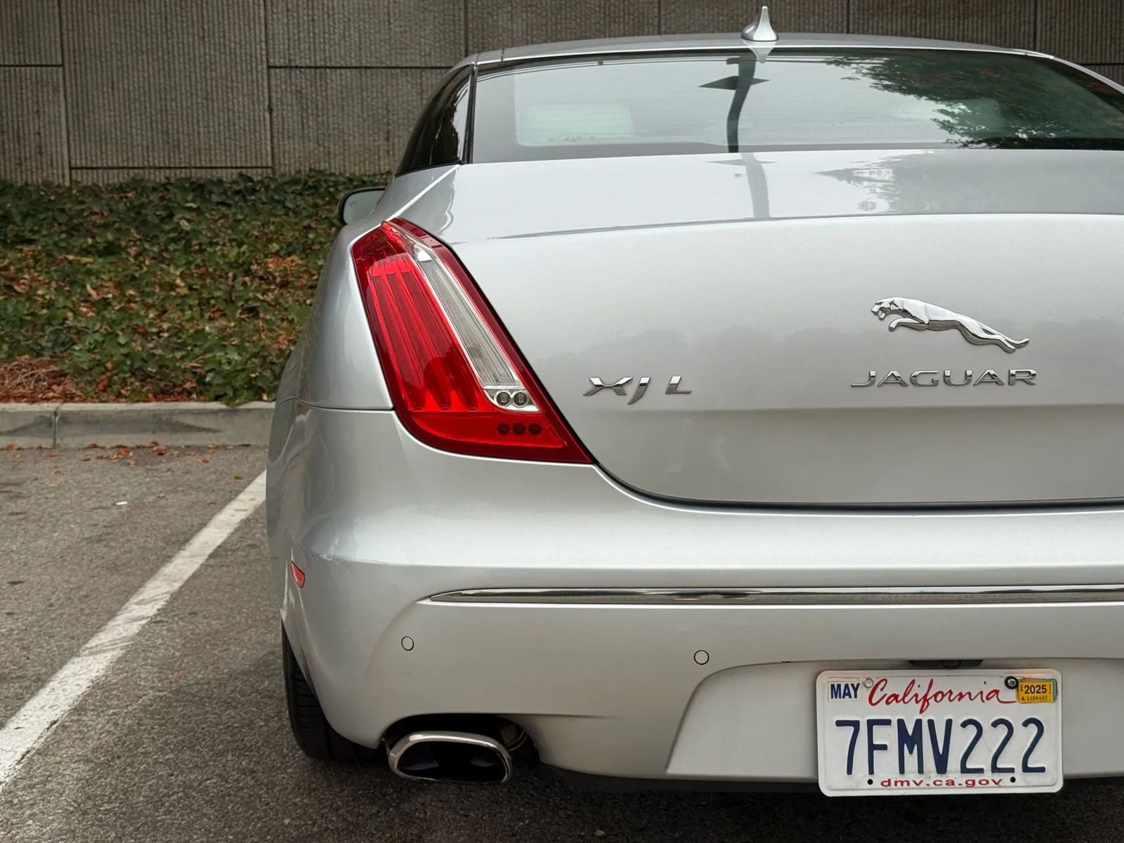 Used 2014 Jaguar XJ L Portfolio image 17