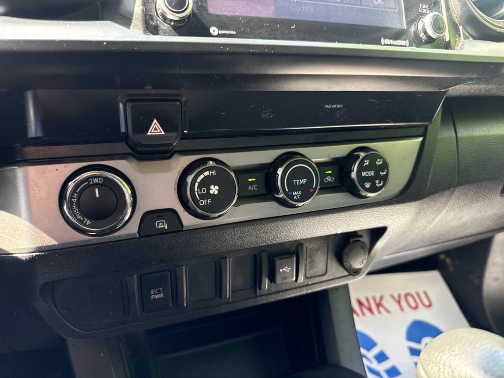 Used 2020 Toyota Tacoma SR AWD/4WD image 29