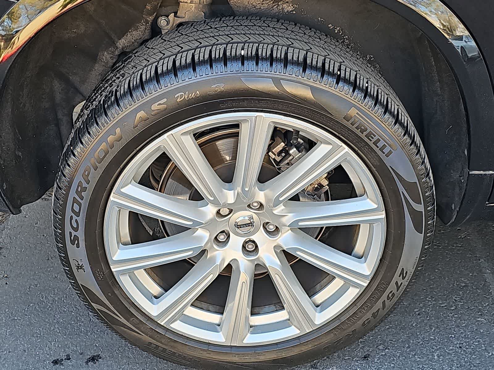 Used 2016 Volvo XC90 T8 Inscription AWD/4WD image 12