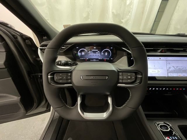 New 2026 Jeep Cherokee Laredo AWD/4WD image 11