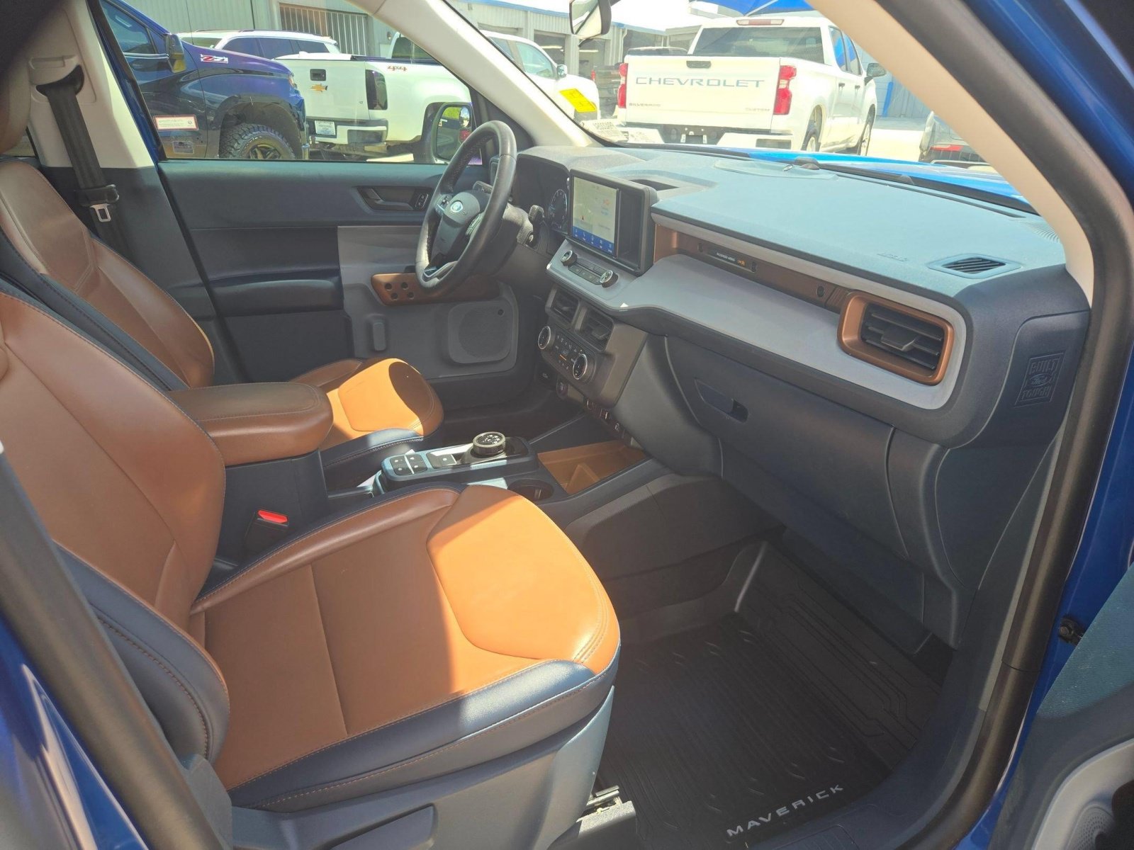 Used 2023 Ford Maverick Lariat w/ Lariat Luxury Package AWD/4WD image 23