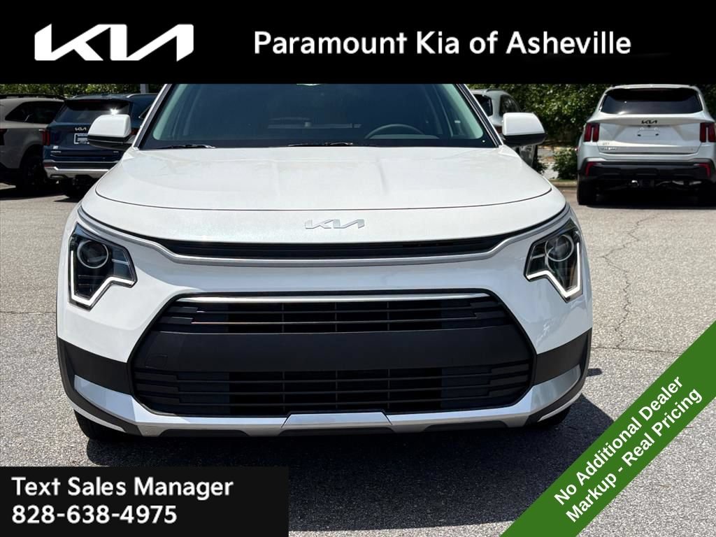 New 2026 Kia Niro LX FWD image 2