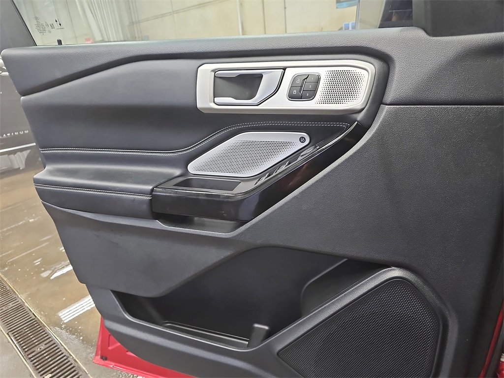 Used 2023 Ford Explorer ST w/ Equipment Group 401A image 27