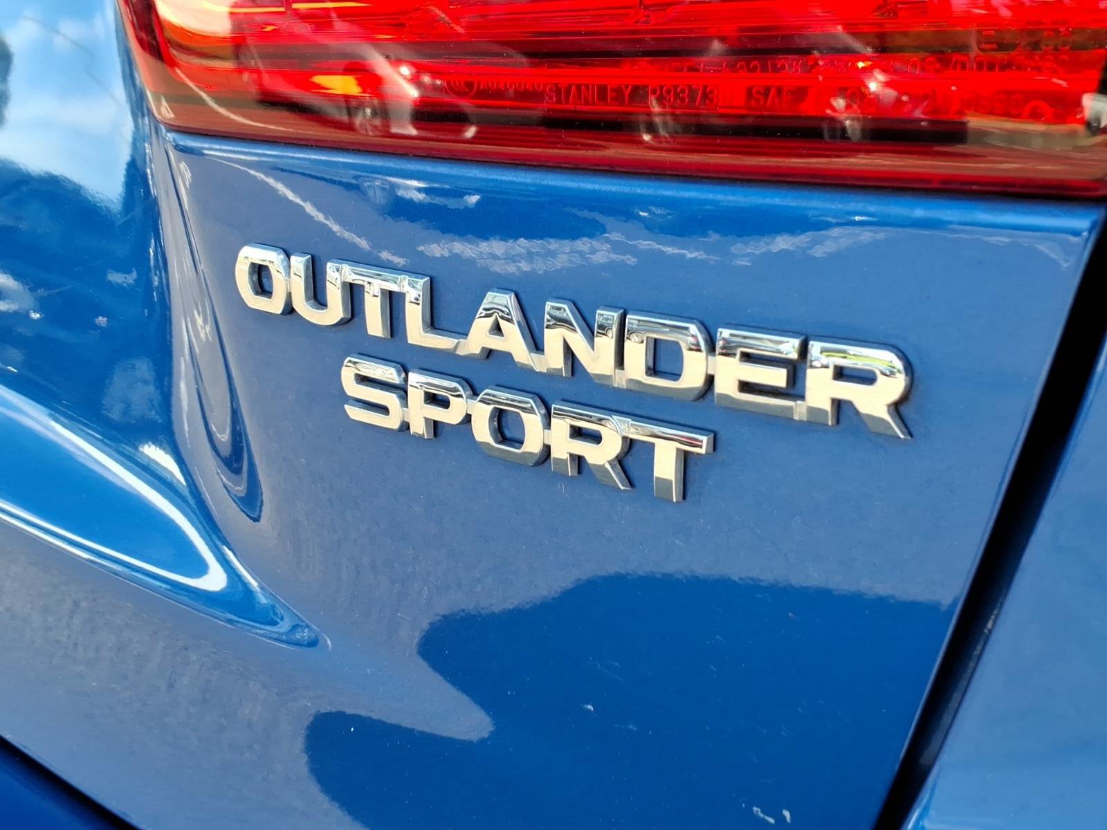 Used 2019 Mitsubishi Outlander Sport ES FWD image 25