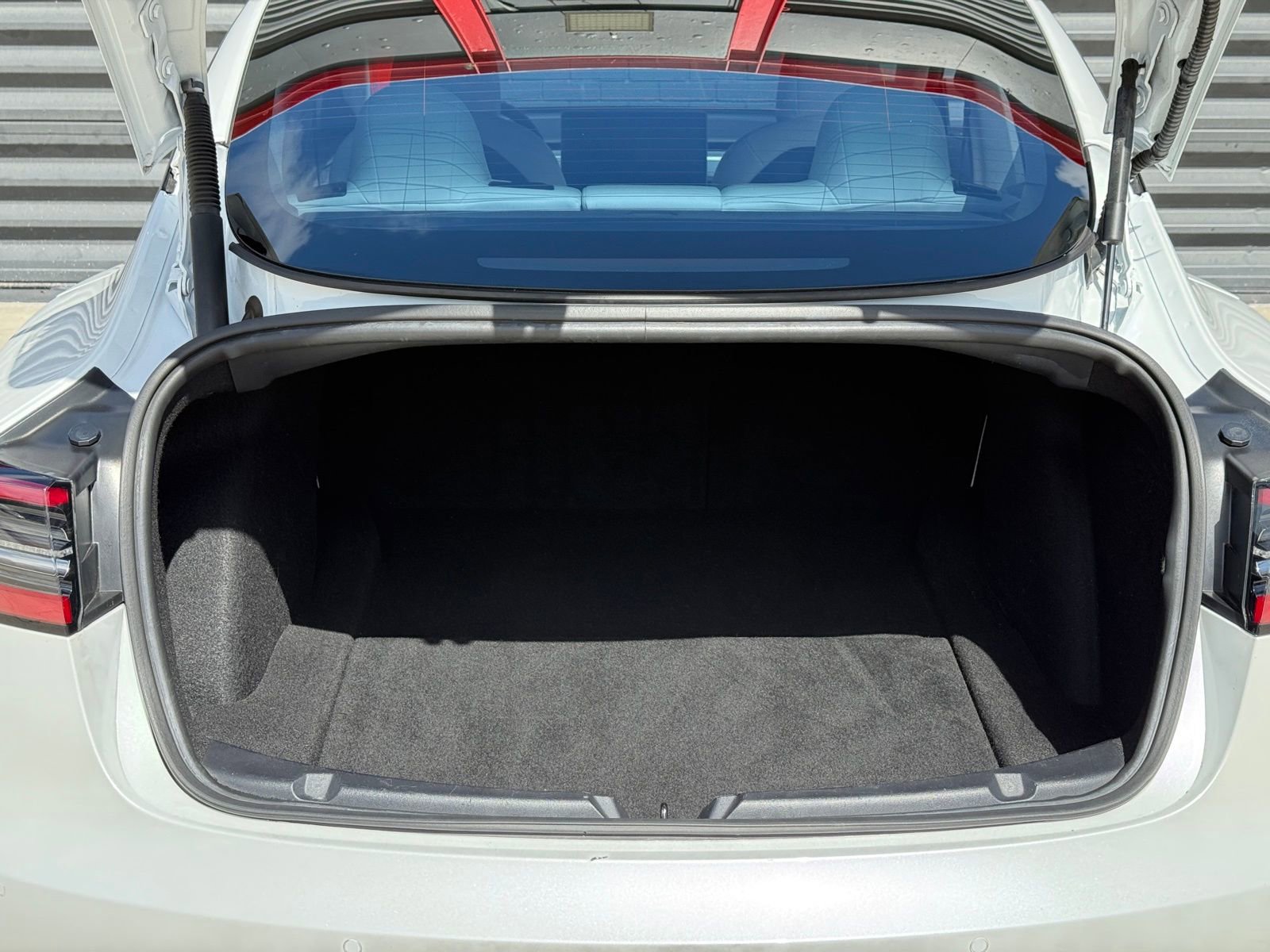 Used 2021 Tesla Model 3 Performance AWD/4WD image 29