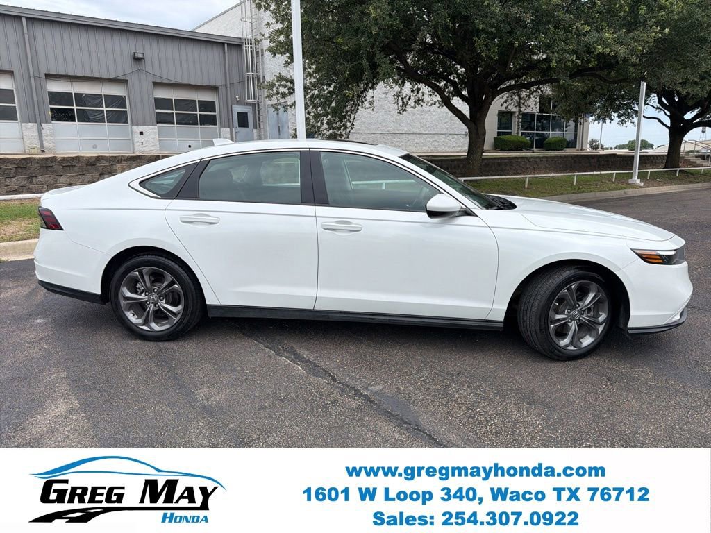 Used 2024 Honda Accord EX image 2