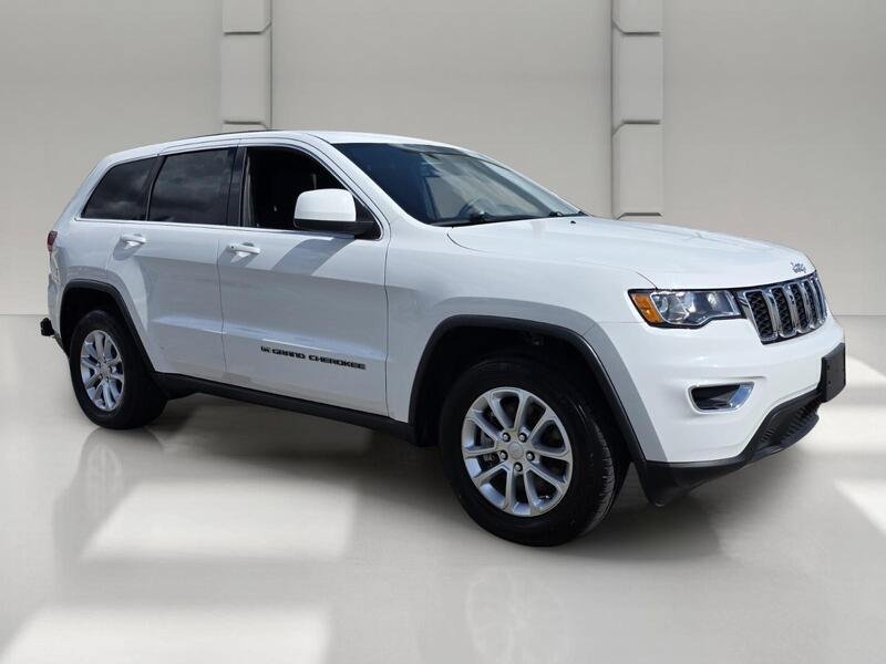Certified 2022 Jeep Grand Cherokee Laredo E RWD image 7