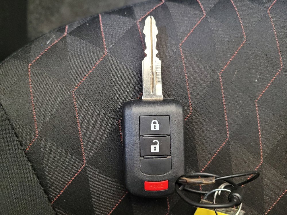 Used 2024 Mitsubishi Mirage ES image 32