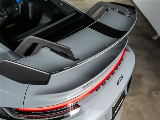 Certified 2024 Porsche 911 GT3 RWD image 36
