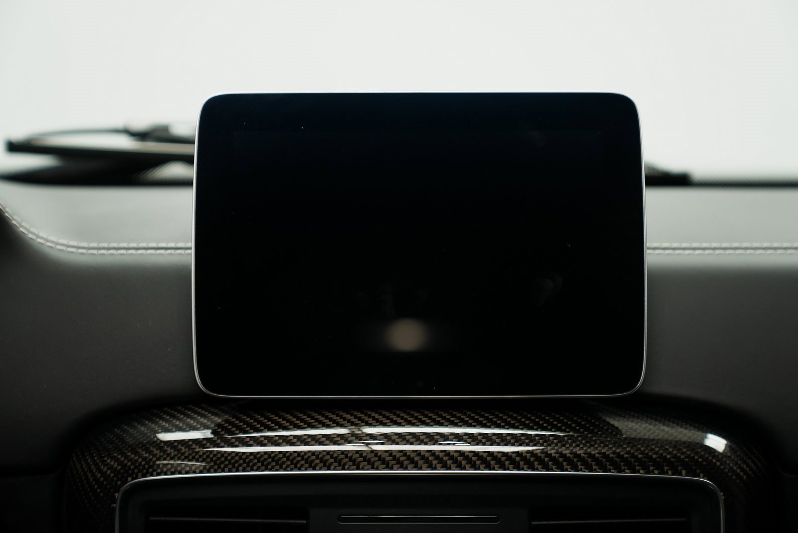 Used 2017 Mercedes-Benz G 550 Squared image 40