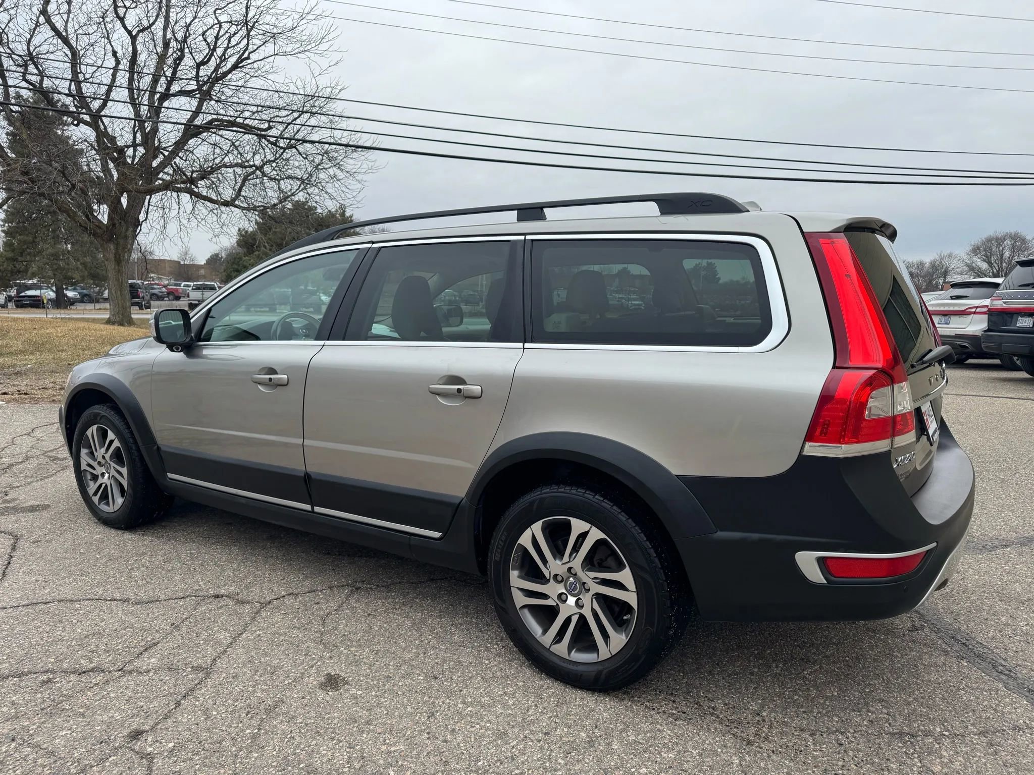 Used 2015 Volvo XC70 T5 Platinum image 6