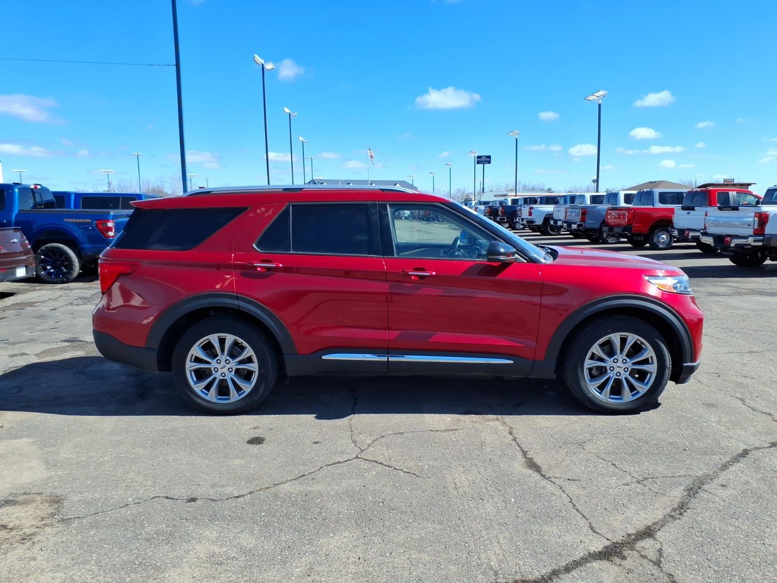 Certified 2020 Ford Explorer Limited AWD/4WD image 7