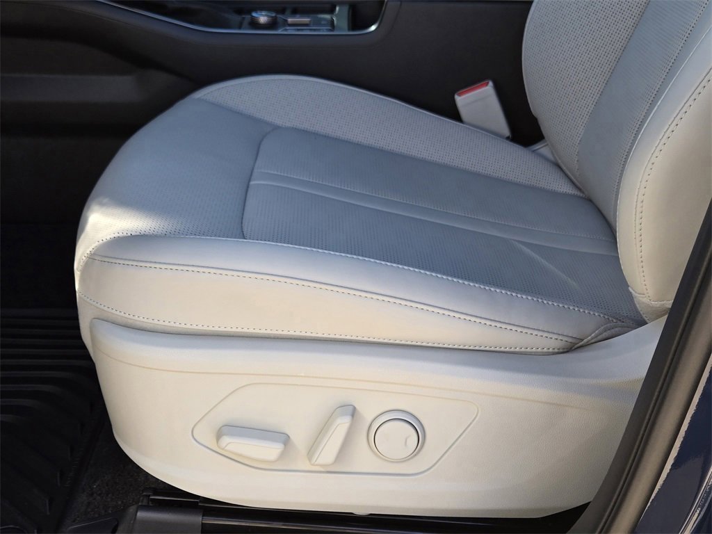 New 2026 Kia Sorento S w/ S Panoramic Sunroof Package image 25