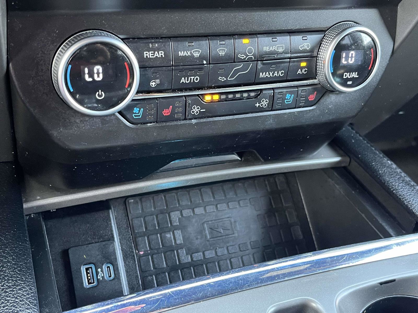 Used 2020 Ford Expedition XLT w/ Equipment Group 202A image 22