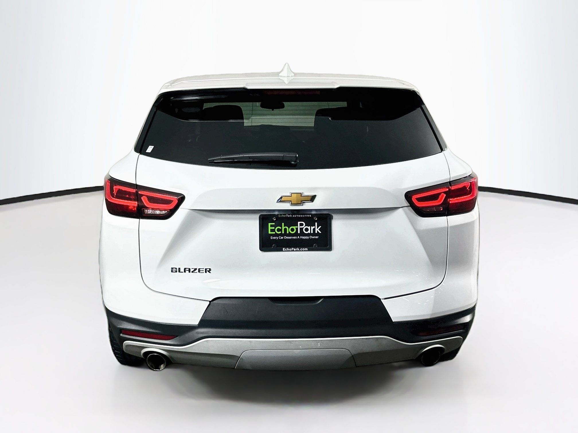 Used 2025 Chevrolet Blazer LT FWD image 7
