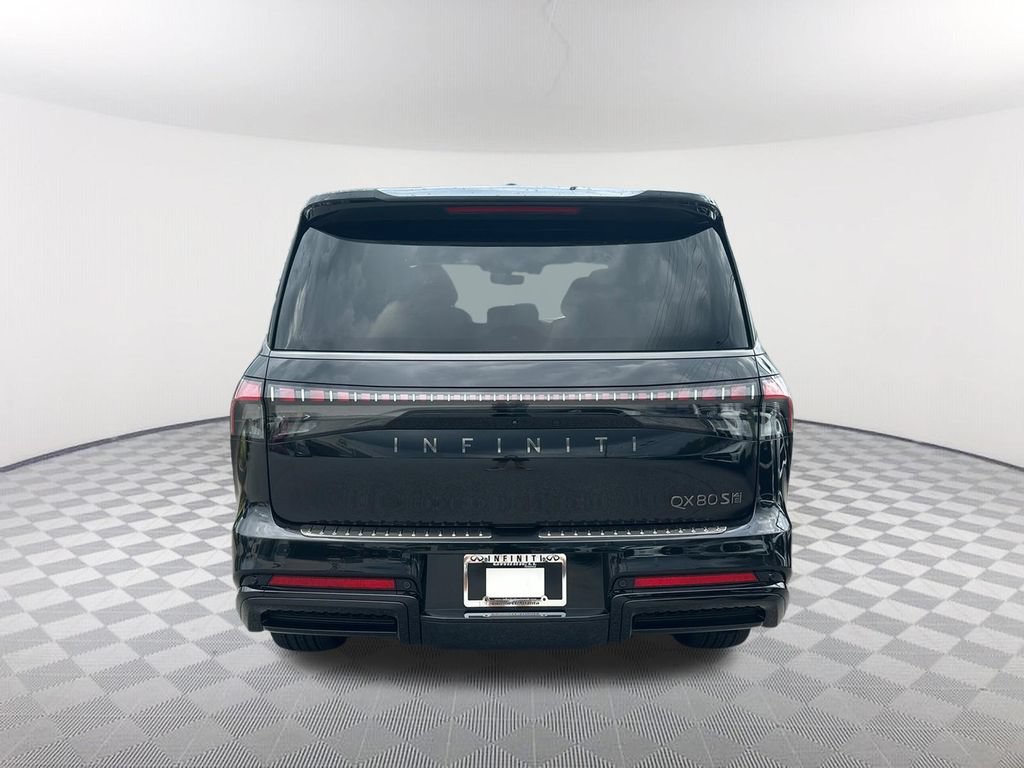 Used 2026 INFINITI QX80 4WD w/ Sport Exterior Package image 6