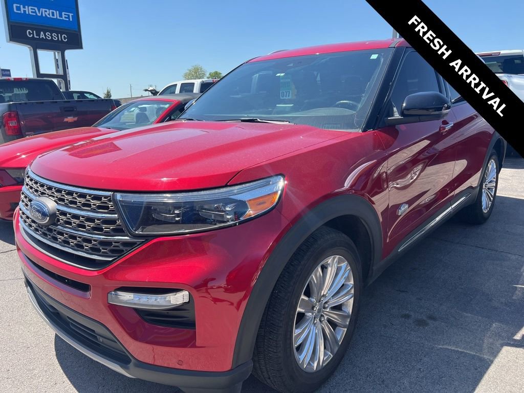 Used 2021 Ford Explorer King Ranch w/ Premium Technology Package AWD/4WD image 5