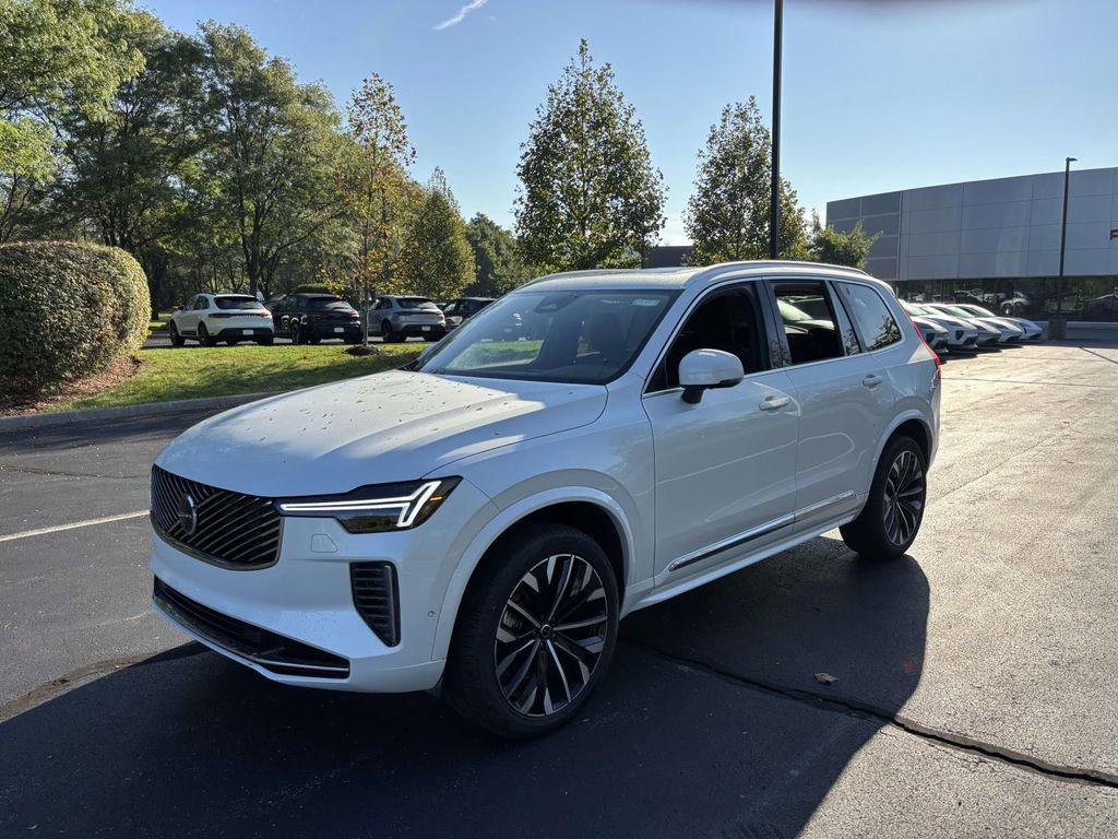 New 2026 Volvo XC90 B6 Plus image 3