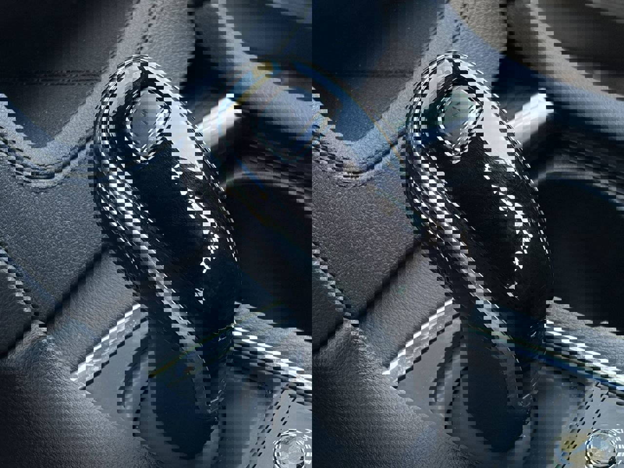 Certified 2024 Cadillac XT6 Premium Luxury w/ Technology Package image 30