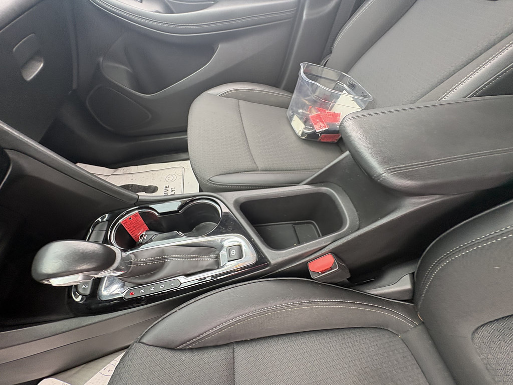Used 2023 Buick Encore GX Preferred w/ Cold Weather Comfort Package FWD image 34