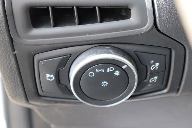 Used 2016 Ford Focus SE w/ SE Power Seat Package image 13