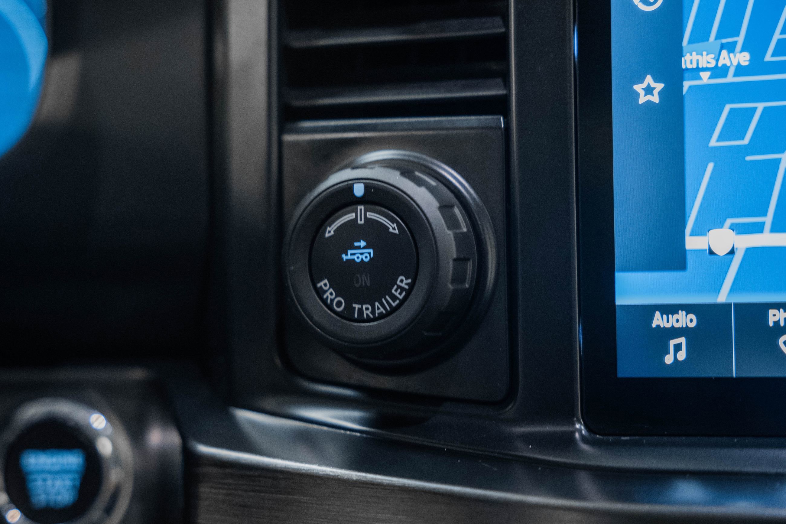 Used 2023 Ford F350 Lariat w/ Lariat Ultimate Package image 30