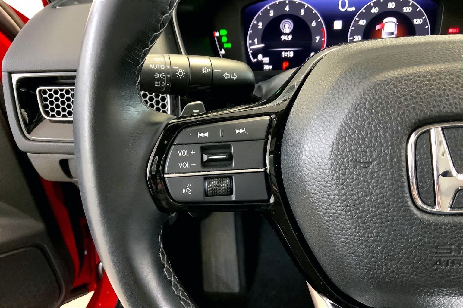 Used 2022 Honda Civic Touring image 23