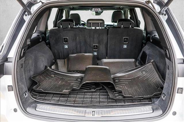 Used 2022 Jeep Grand Cherokee Overland AWD/4WD image 24