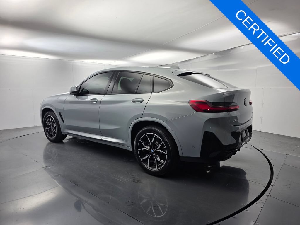 Used 2025 BMW X4 xDrive30i w/ M Sport Package AWD/4WD image 6