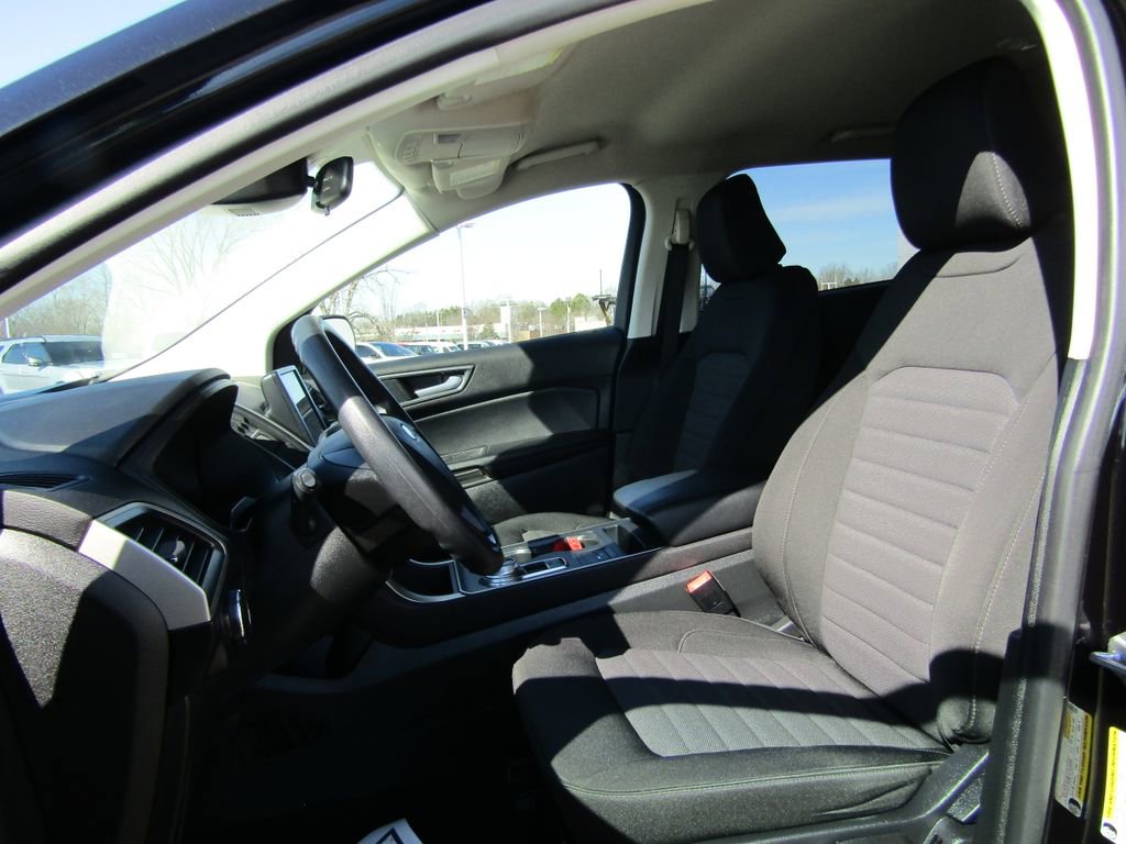 Used 2024 Ford Edge SE AWD/4WD image 11