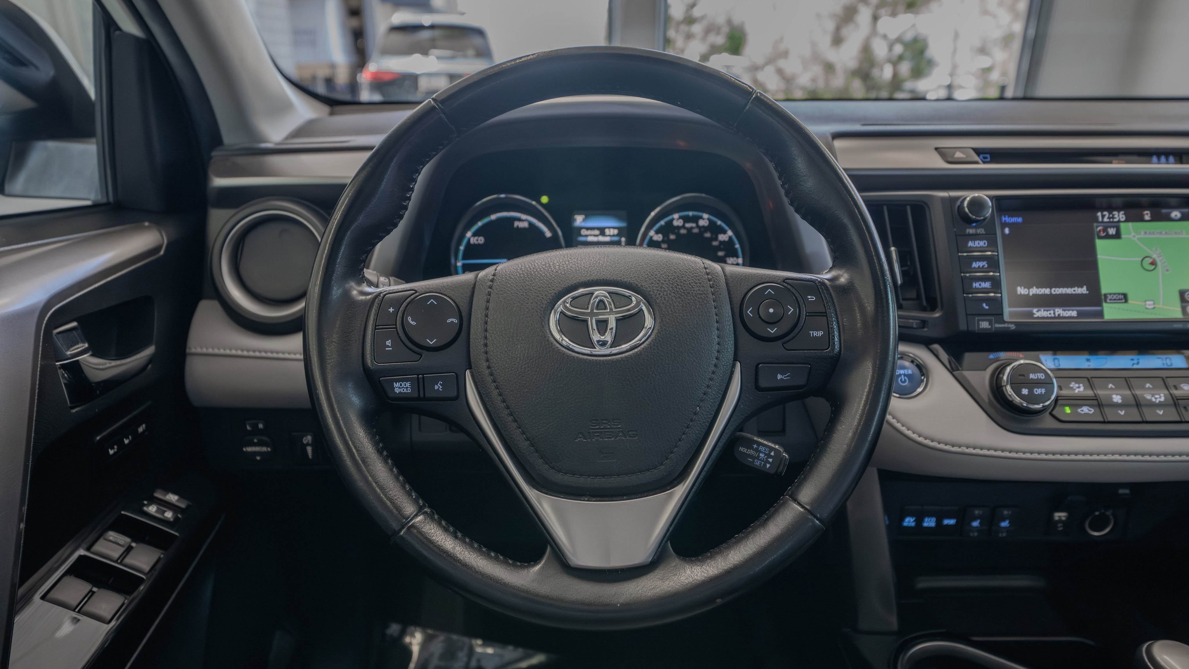 Used 2018 Toyota RAV4 Limited w/ Advanced Technology Package AWD/4WD image 9