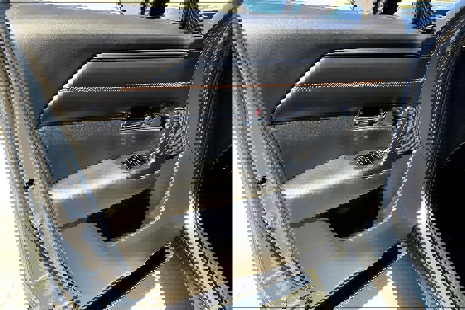 Certified 2025 MAZDA CX-50 2.5 Hybrid w/ Weather Package image 21