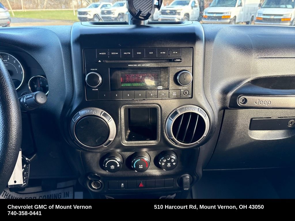 Used 2014 Jeep Wrangler Unlimited Sport image 19