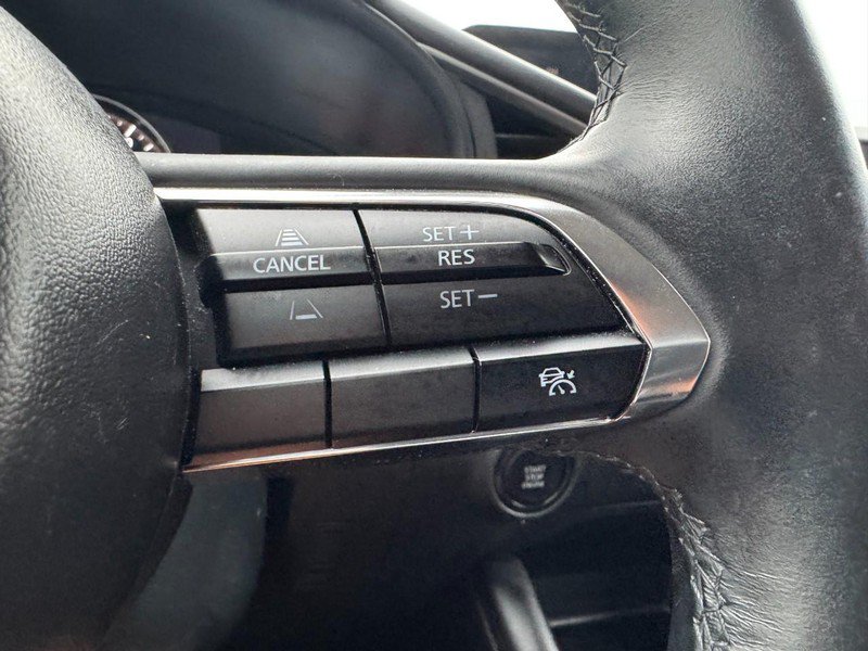 Used 2025 MAZDA MAZDA3 s FWD image 17
