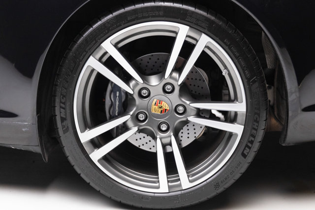 Used 2010 Porsche 911 Carrera RWD image 37