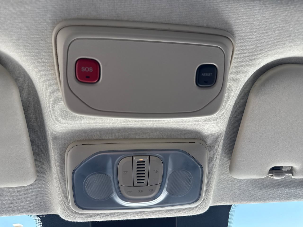 Used 2024 RAM ProMaster 2500 w/ Convenience Group FWD image 30
