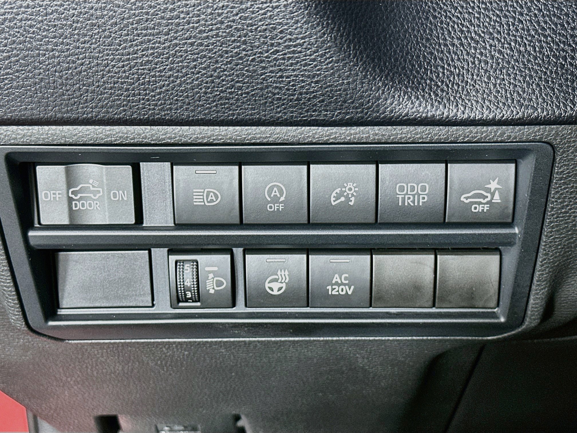 Used 2022 Toyota Tundra SR5 w/ SR5 Premium Package AWD/4WD image 17