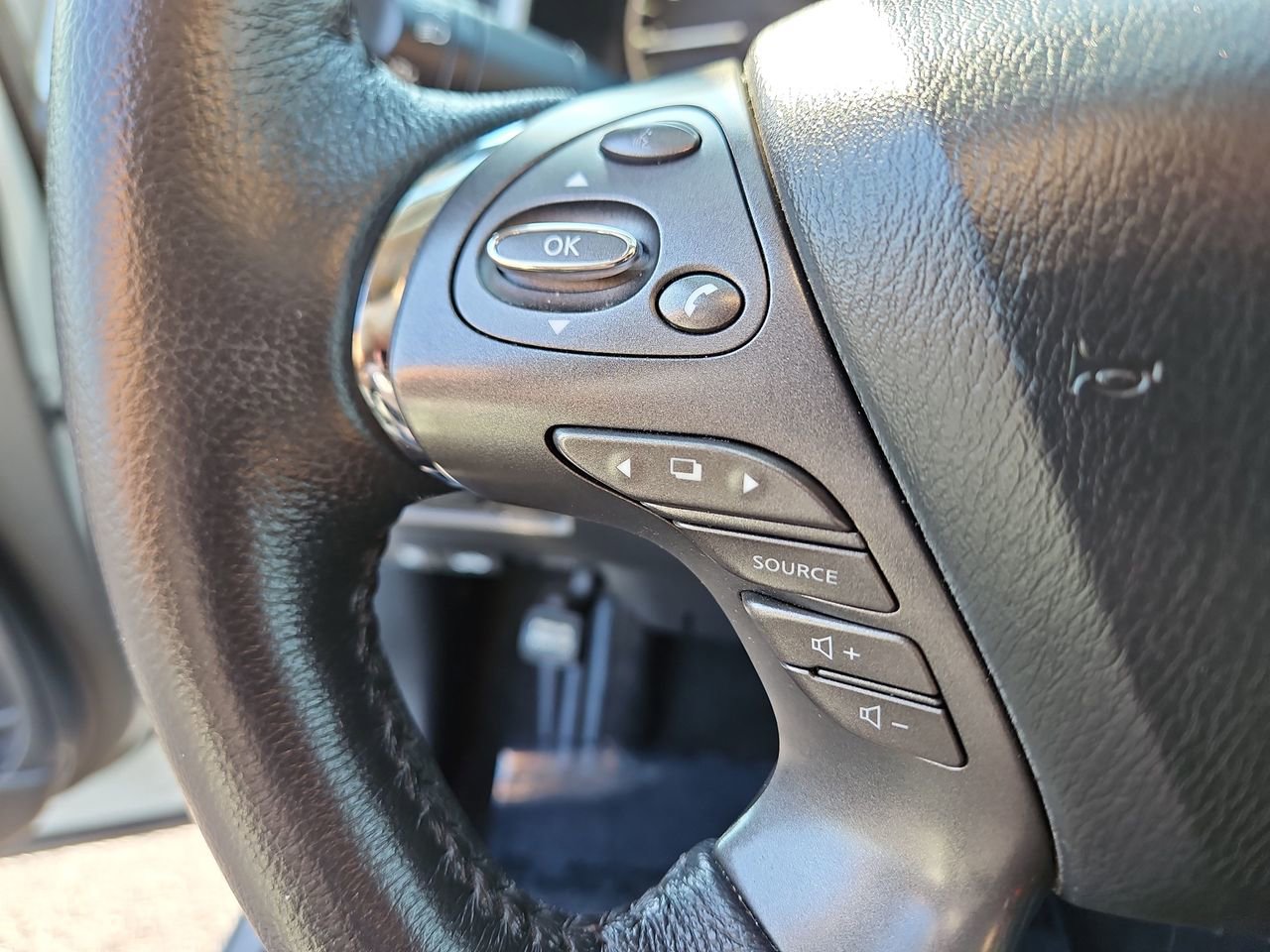 Used 2024 Nissan Murano SL image 31