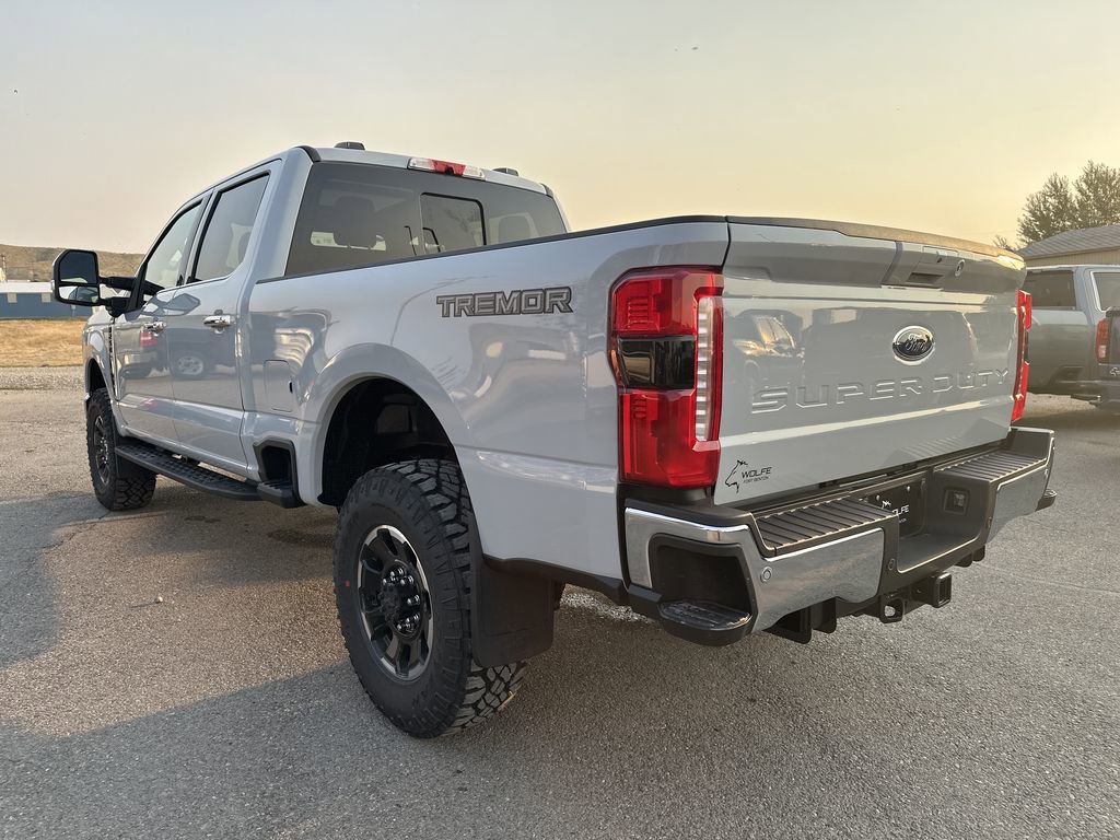 New 2026 Ford F250 4x4 Crew Cab Super Duty image 6