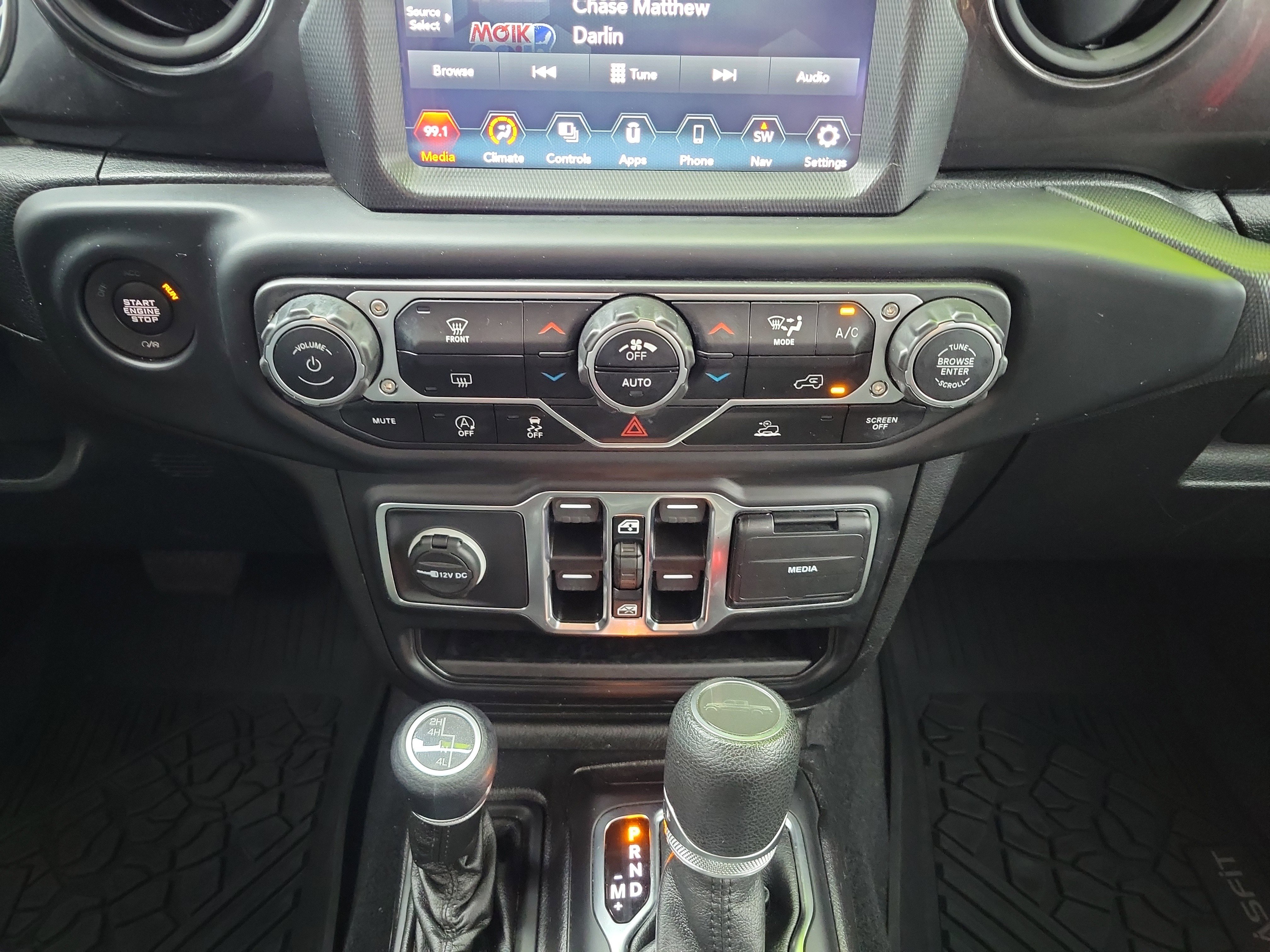 Used 2021 Jeep Gladiator Sport AWD/4WD image 14