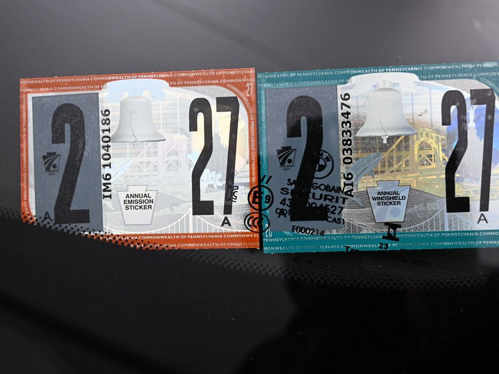 Used 2024 BMW 330i xDrive Sedan w/ Convenience Package image 40