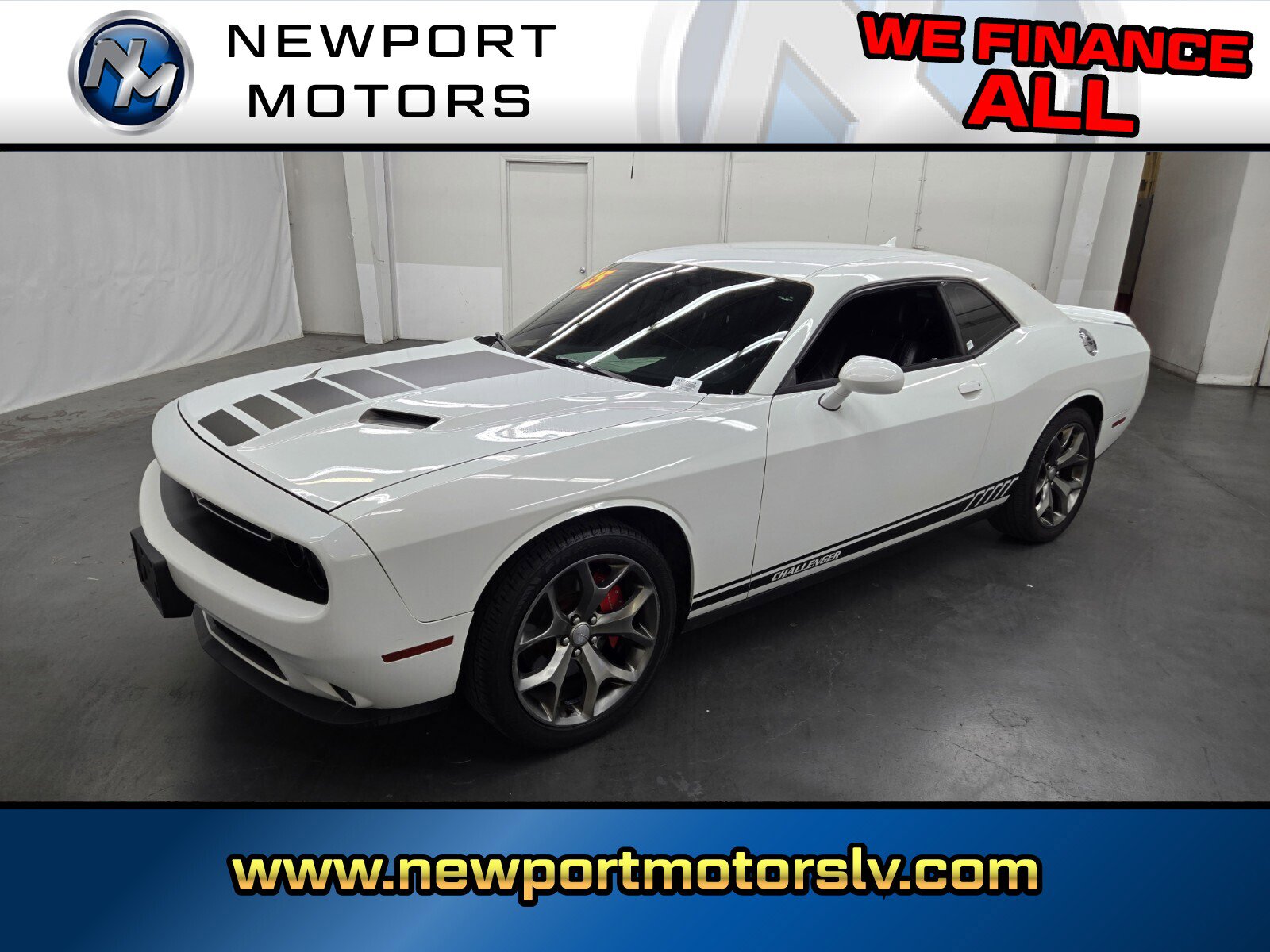 Used 2015 Dodge Challenger SXT Plus RWD image 1