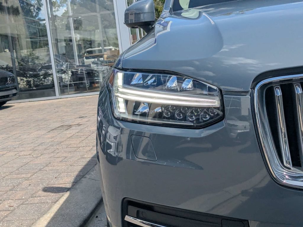 Certified 2023 Volvo XC90 B6 Ultimate AWD/4WD image 10
