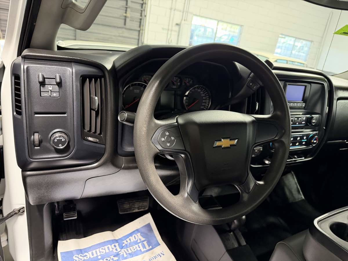 Used 2015 Chevrolet Silverado 3500 W/T image 12