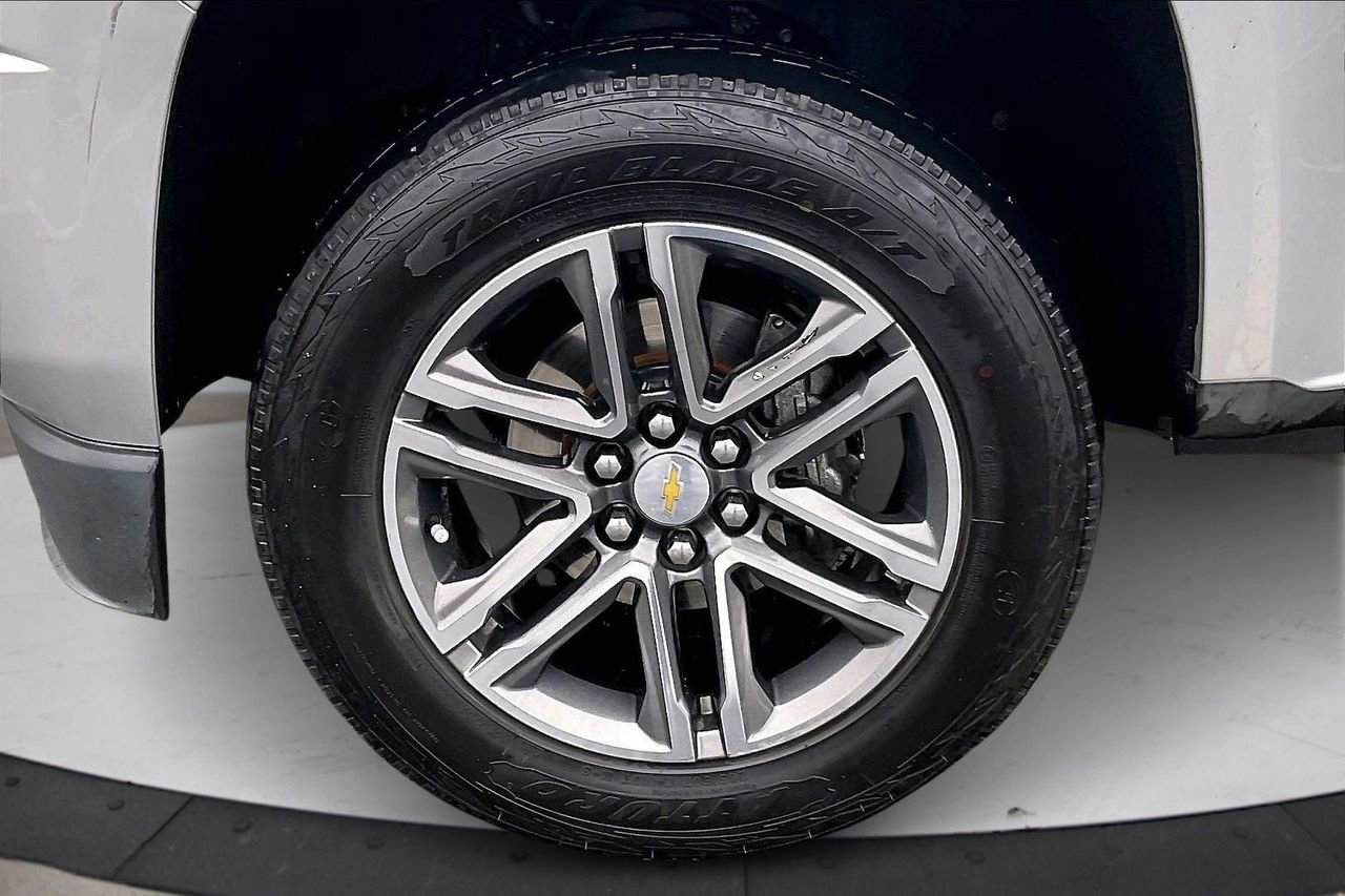 Used 2019 Chevrolet Colorado LT w/ Luxury Package, Chrome image 30