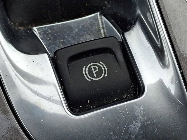 Used 2024 Chevrolet Malibu LT image 24