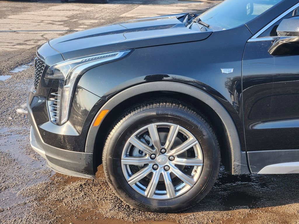 Used 2023 Cadillac XT4 Premium Luxury AWD/4WD image 8