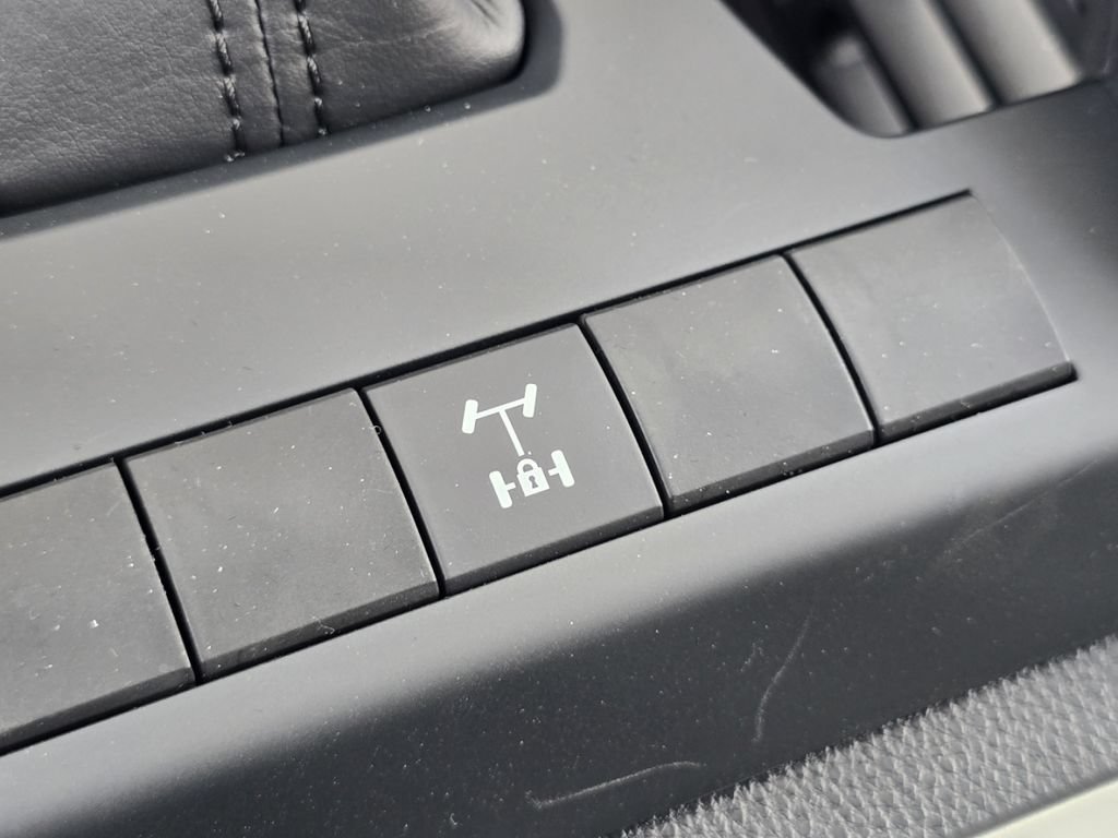New 2026 Toyota Tacoma TRD Off-Road AWD/4WD image 8